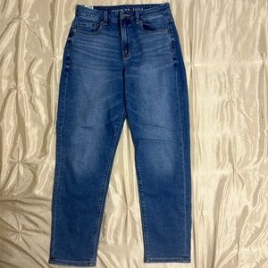 American Eagle Stretch Curvy Mom Jean